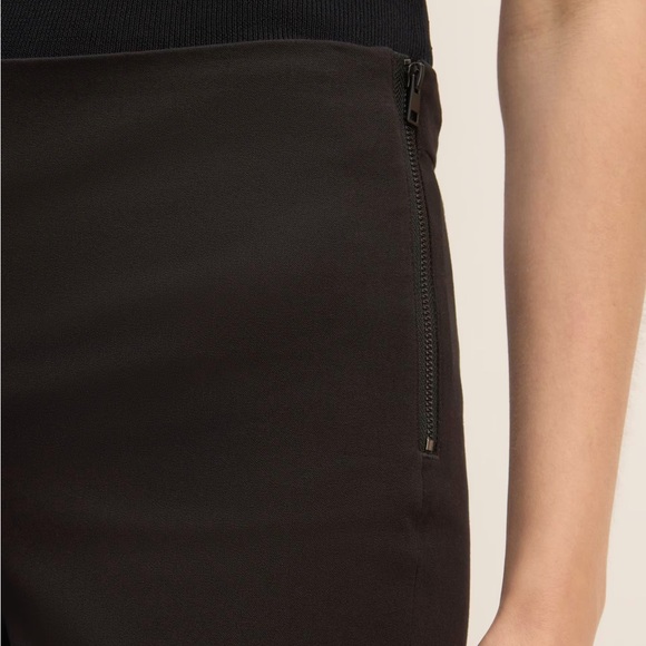 Everlane Bi-Stretch Work Pant - Picture 3 of 13